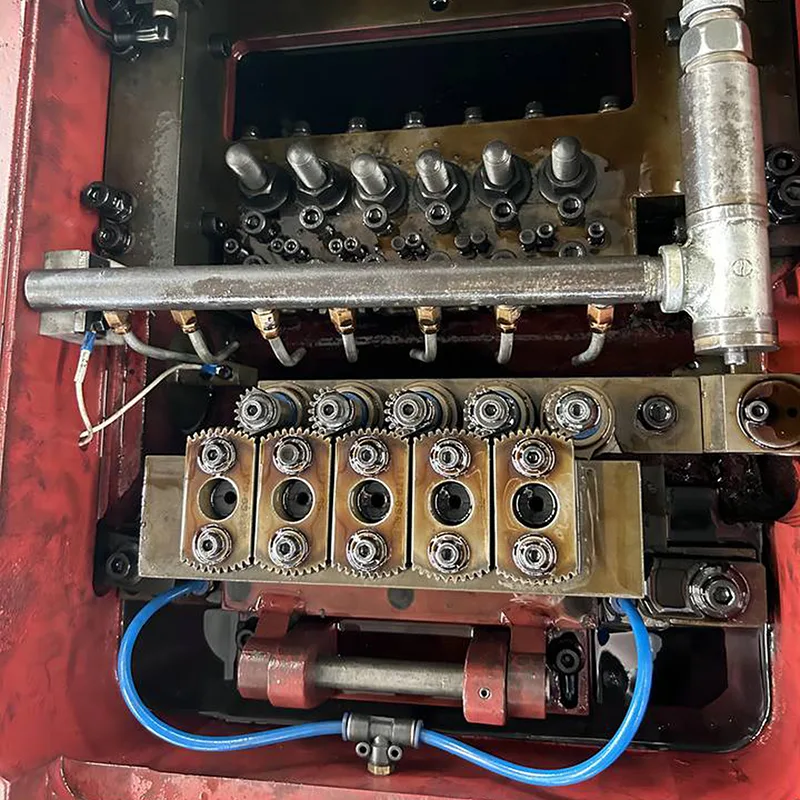 Small Size Nut Former